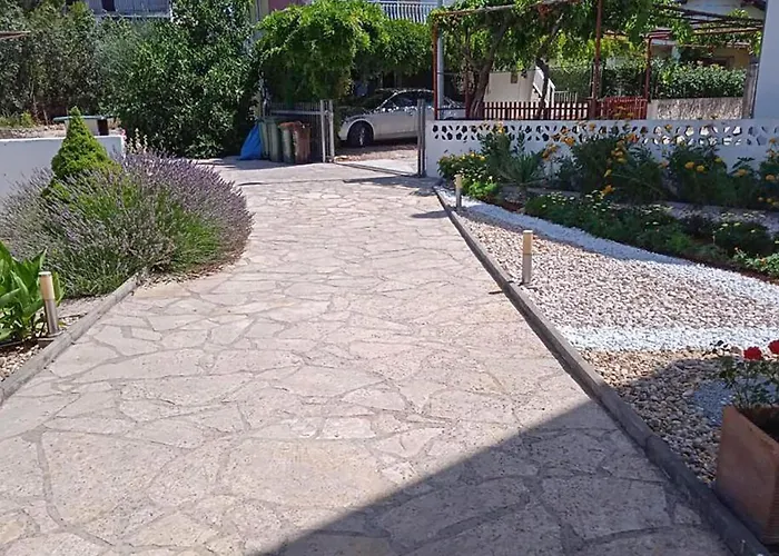 Διαμέρισμα Awesome In With Wifi Pirovac